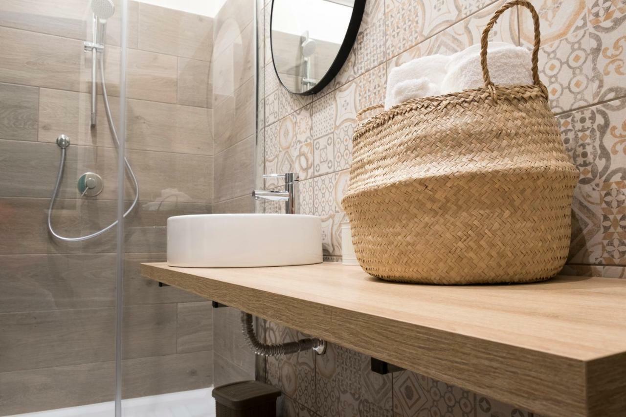 Dimora Flegrea Room & Breakfast Pozzuoli Exterior photo