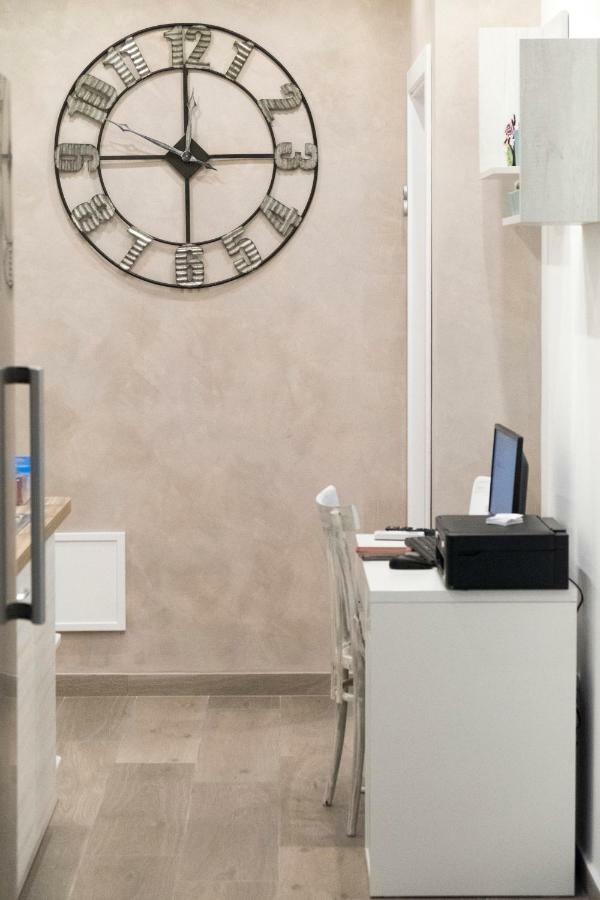 Dimora Flegrea Room & Breakfast Pozzuoli Exterior photo