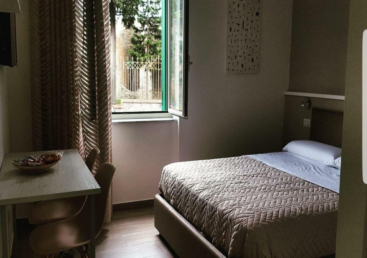Dimora Flegrea Room & Breakfast Pozzuoli Exterior photo