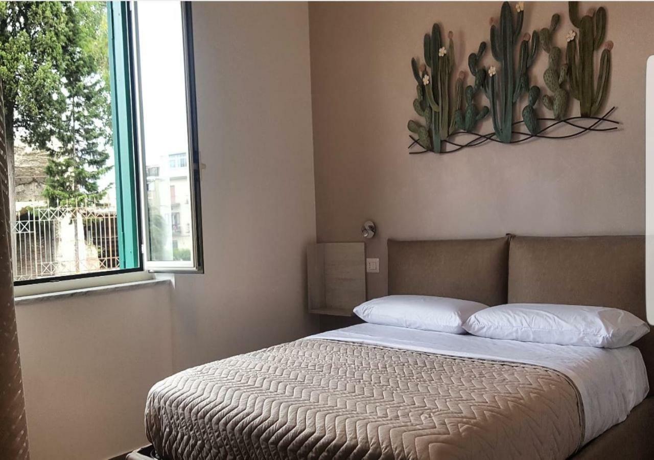 Dimora Flegrea Room & Breakfast Pozzuoli Exterior photo